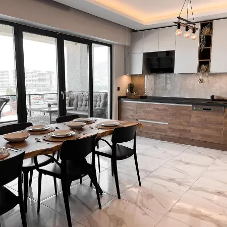 Hurriyet Akyukselenpark Dublex Saray Апартаменты *