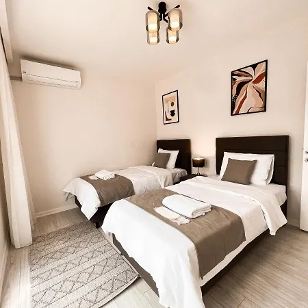 Hurriyet Akyukselenpark Dublex Saray Апартаменты *